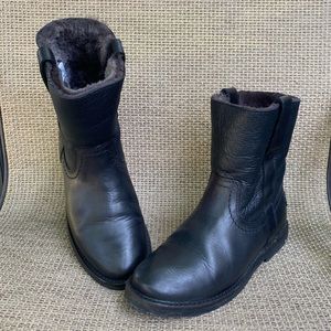 Frye Celia Shearling Short